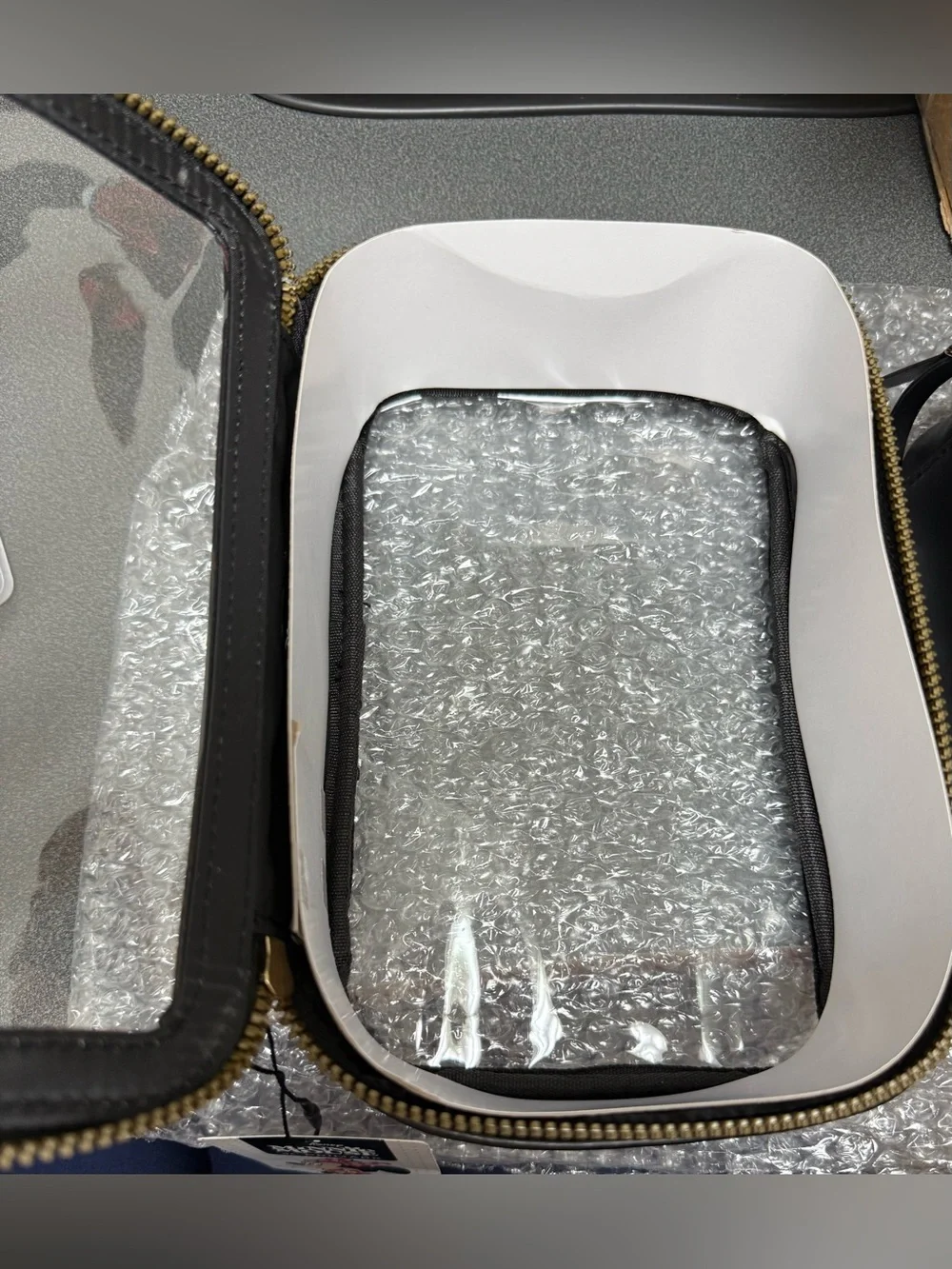 Primark x Disney Minnie Mouse Clear and Faux Leather 2 pc Travel Bag Set *NWT